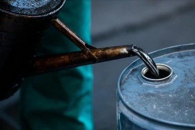 Pakistan's oil industry faces collapse amid liquidity crunch